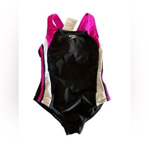 SPEEDO Girls' racerback Swimsuit One Piece Infinity pink Splice size 7 NWT